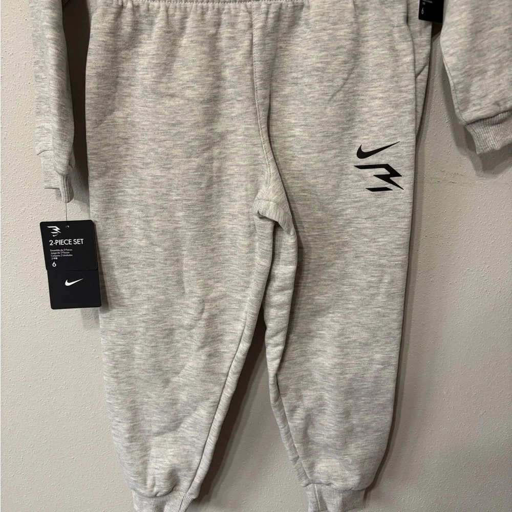 Nike Boy’s Gray 2pc Set with Black Lettering and White Swoosh‎